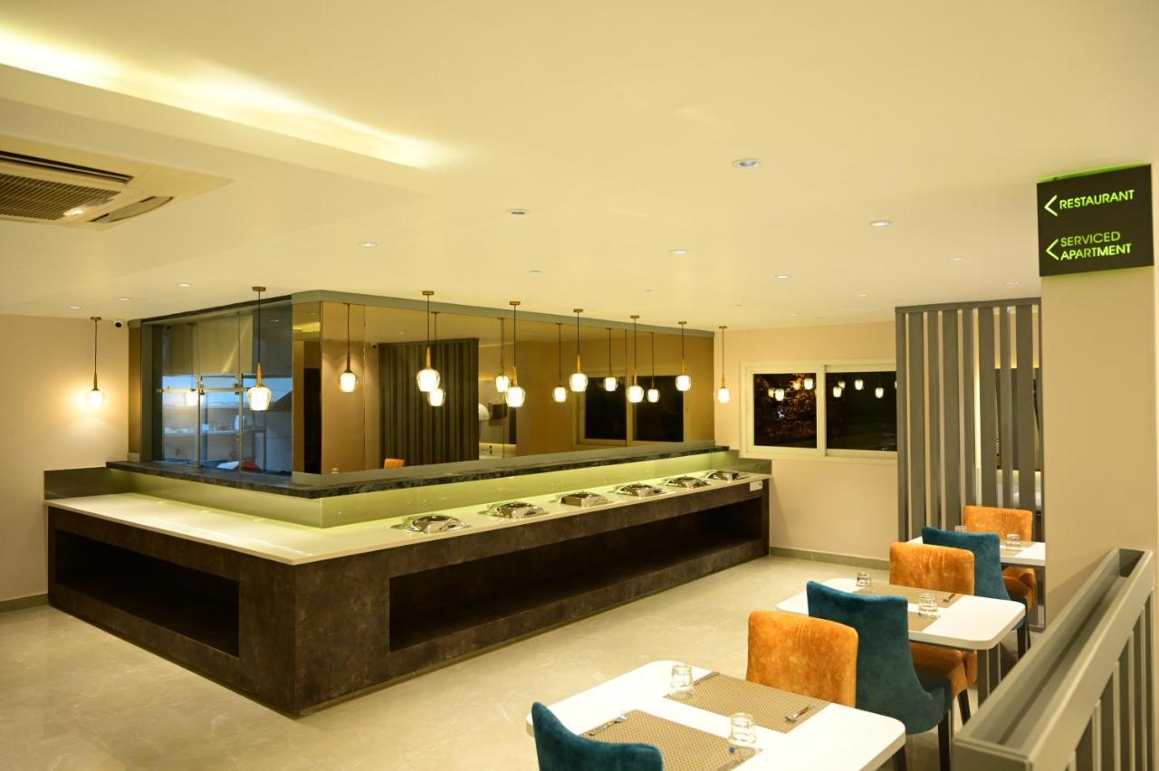 Sterling Keys By Tgi Hotel Bangalore Exterior foto