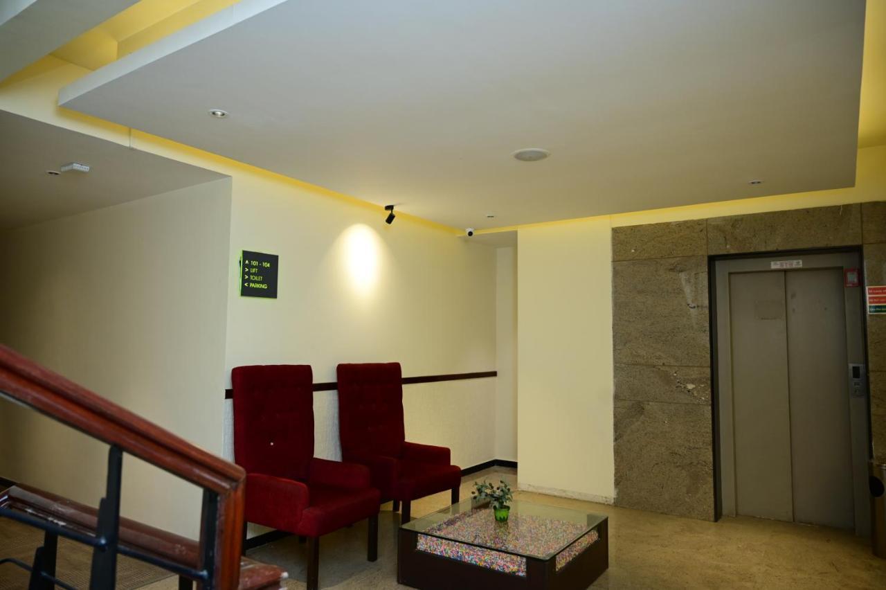 Sterling Keys By Tgi Hotel Bangalore Exterior foto