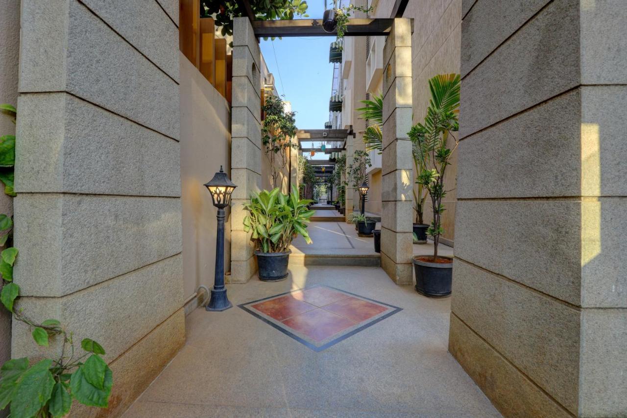 Sterling Keys By Tgi Hotel Bangalore Exterior foto